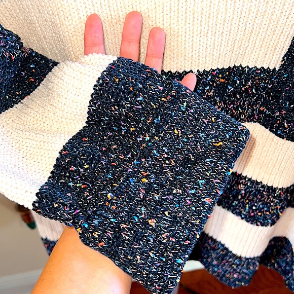 NWOT Entro Chanille Sweater - Picture 6 of 10